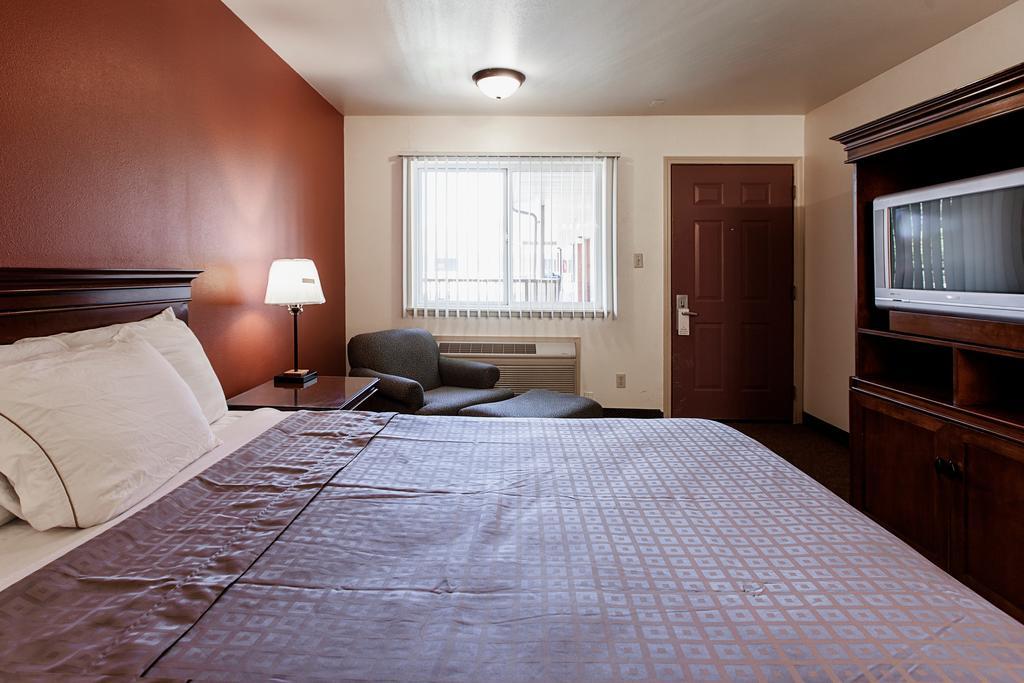 Americas Best Value Airport Inn - Seatac Zimmer foto